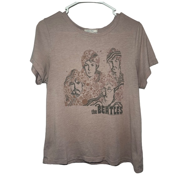 Junk Food Clothing Tops - Junk Food Los Angeles Vintage Distressed Beatles Top